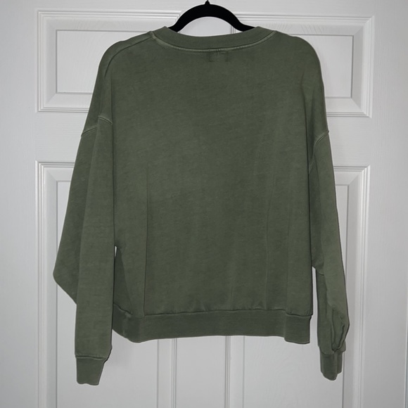 BGD sweater - Picture 5 of 5